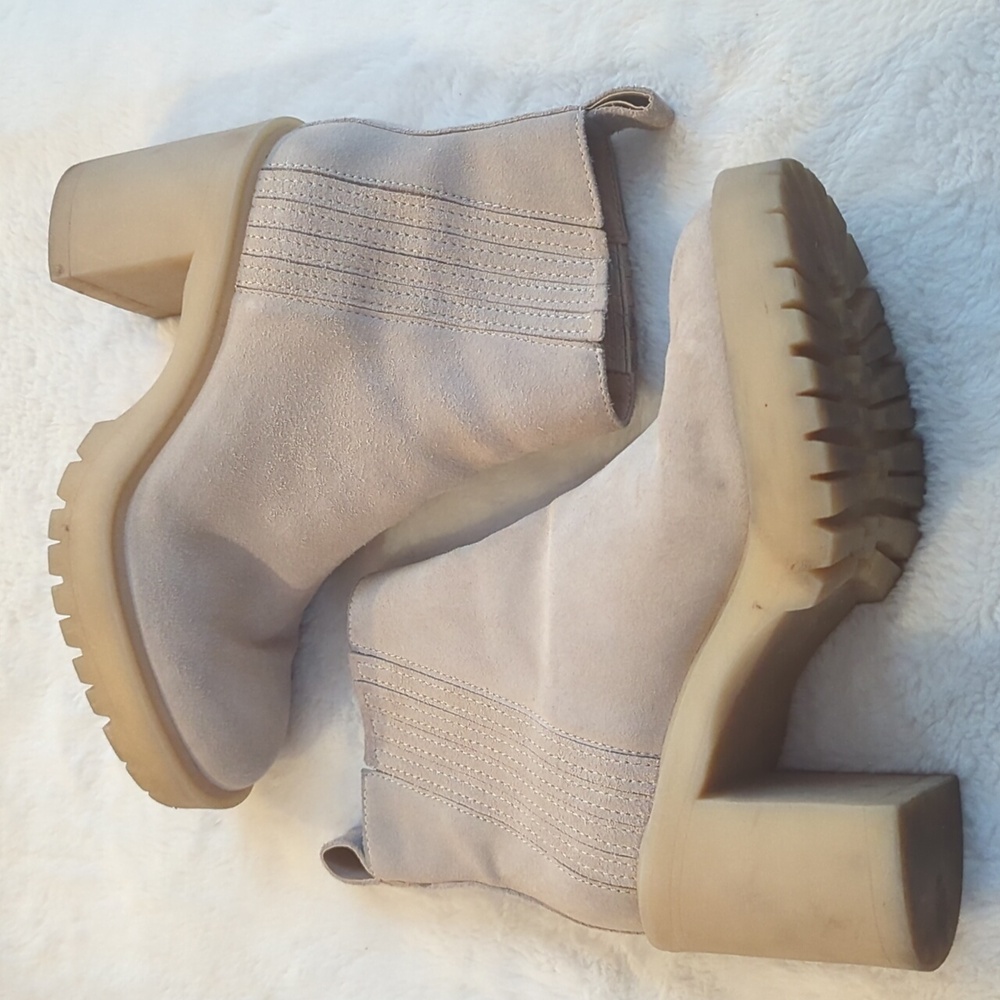 Dolce Vita Celia Tan Chunky Crepe Sole Platform Ankle Boots Women's Size 7.5 - Picture 5 of 8